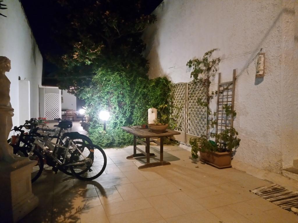 Villa Mediterranea Torre dell'Orso Exterior foto